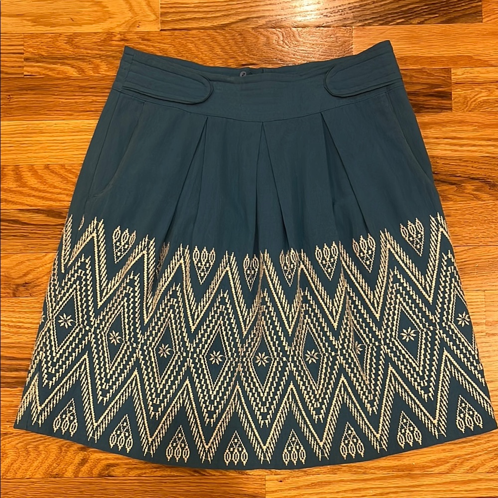 Elegant Teal Skirt with Geometric Pattern